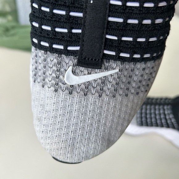 NIKE REACT PHANTOM - Picture 4 of 7